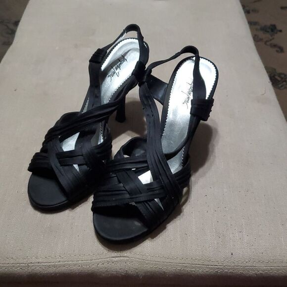 jacqueline ferrar strappy shoes - Picture 2 of 7